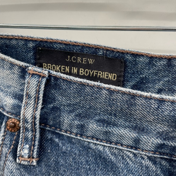 J crew broken in boyfriend blue distressed jean - Picture 6 of 13